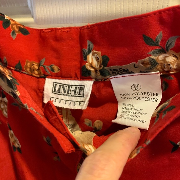 Vintage 90s high waist floral shorts - Picture 3 of 7